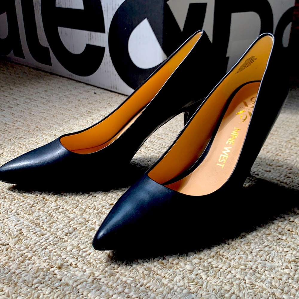 Leather Nine West heels